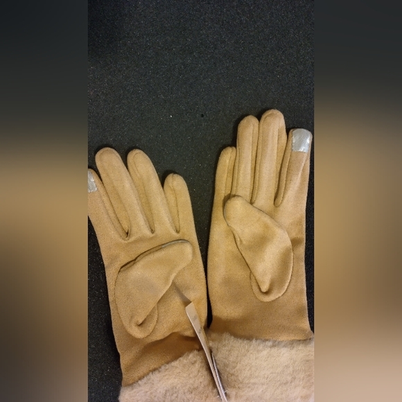 Women's gloves Great For Easter Or Spring Season! - Picture 2 of 3